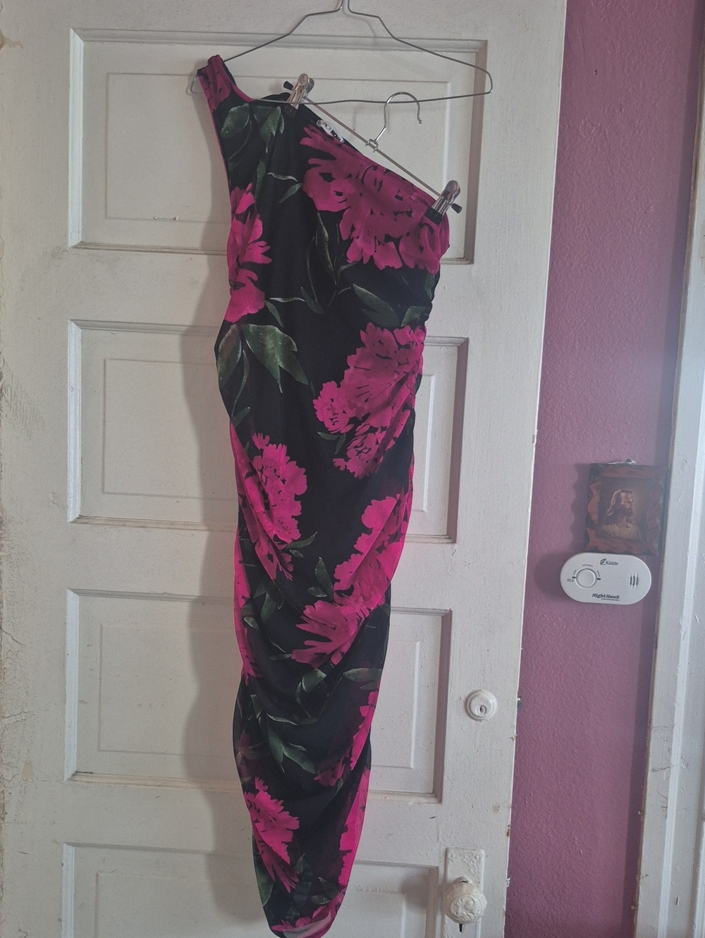 Fashion Nova Black One-Shoulder Dress with Hot Pink Floral Print